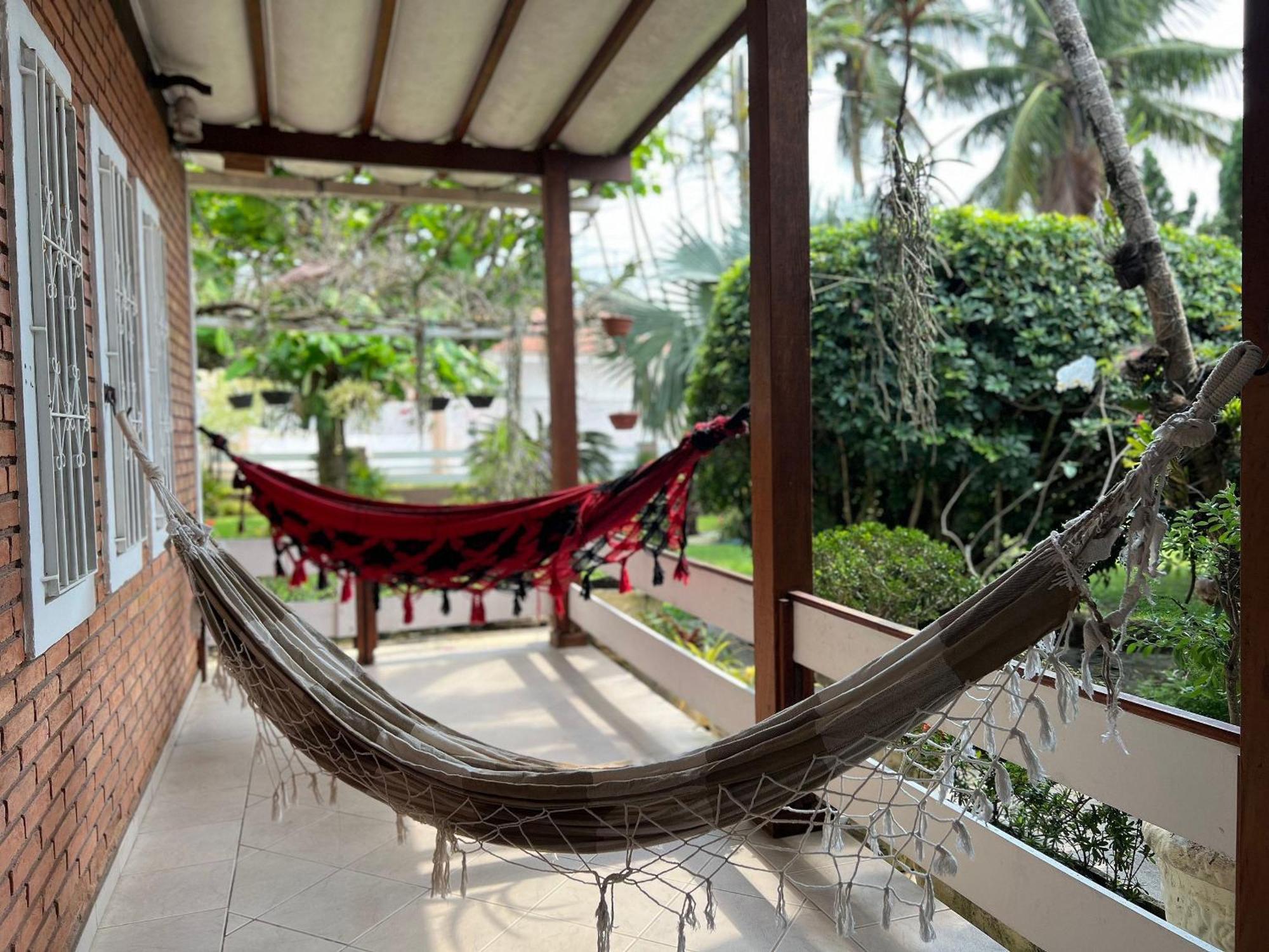 Casa Agradavel Com Piscina, A Poucos Passos Da Praia Peruíbe Zewnętrze zdjęcie