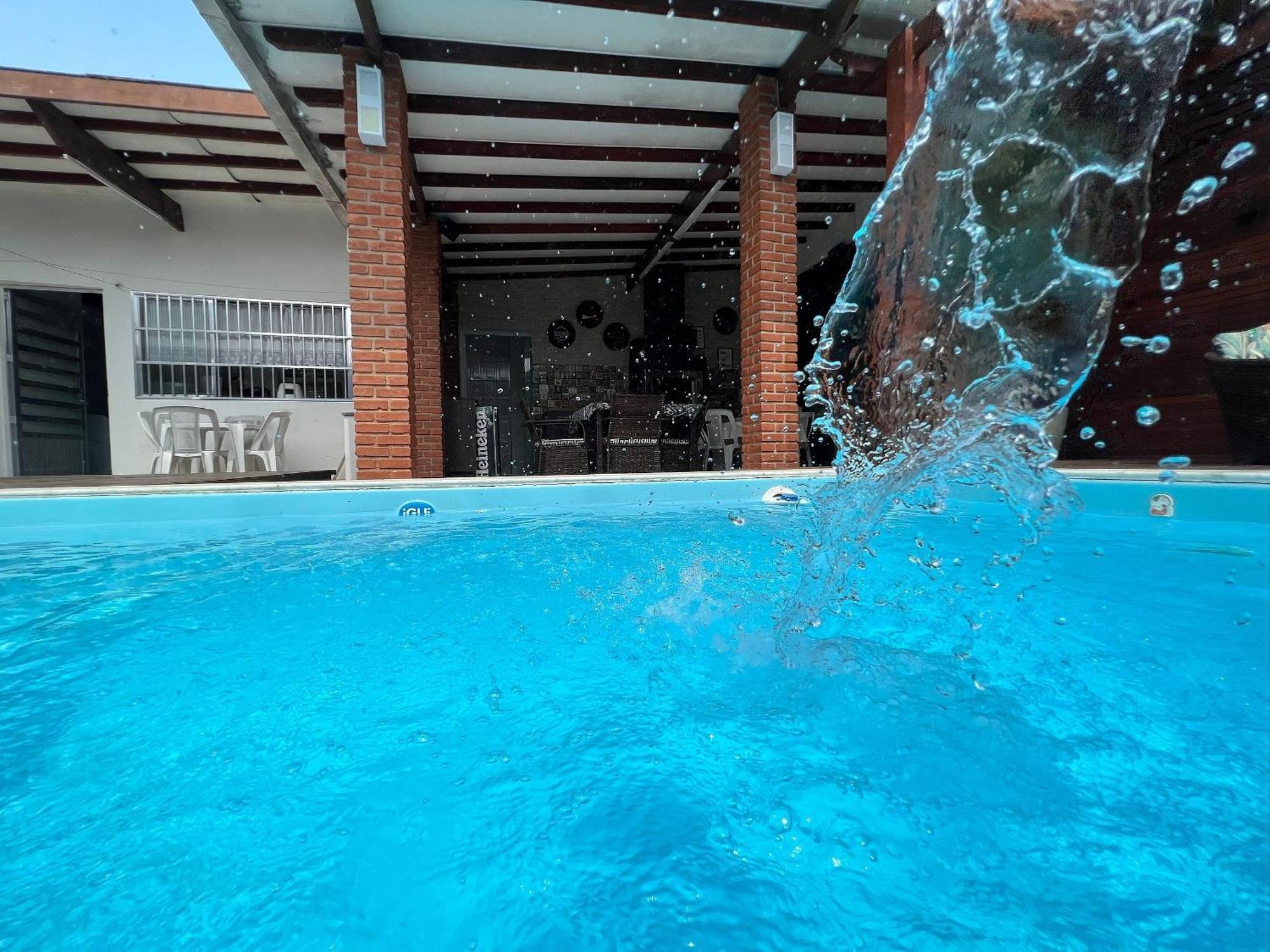 Casa Agradavel Com Piscina, A Poucos Passos Da Praia Peruíbe Zewnętrze zdjęcie
