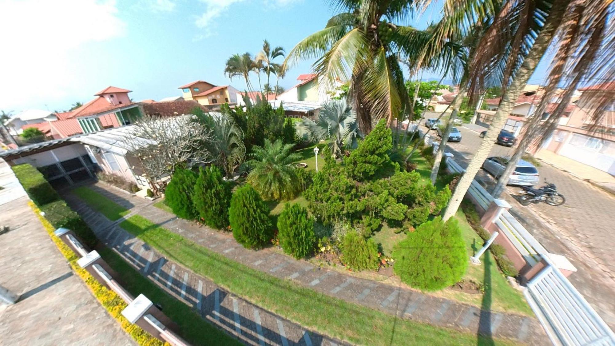 Casa Agradavel Com Piscina, A Poucos Passos Da Praia Peruíbe Zewnętrze zdjęcie